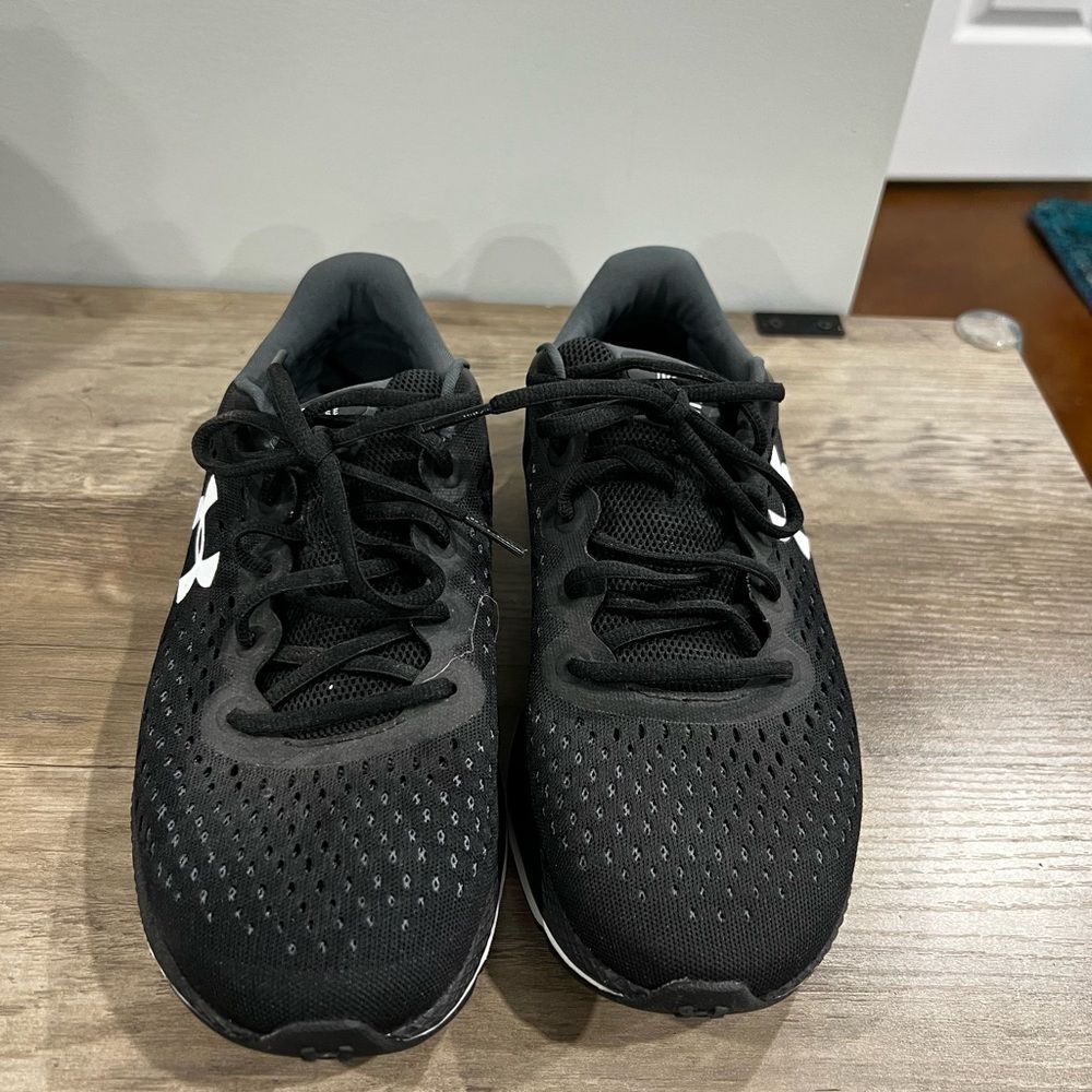 Under Armour Charged Impulse Black Sneakers